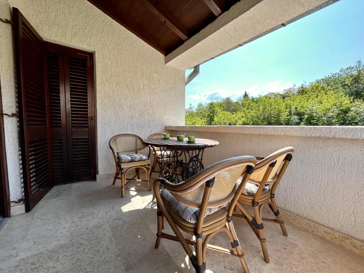 Mestrovic, Klimno, Soline Bay, Island Krk Apartment